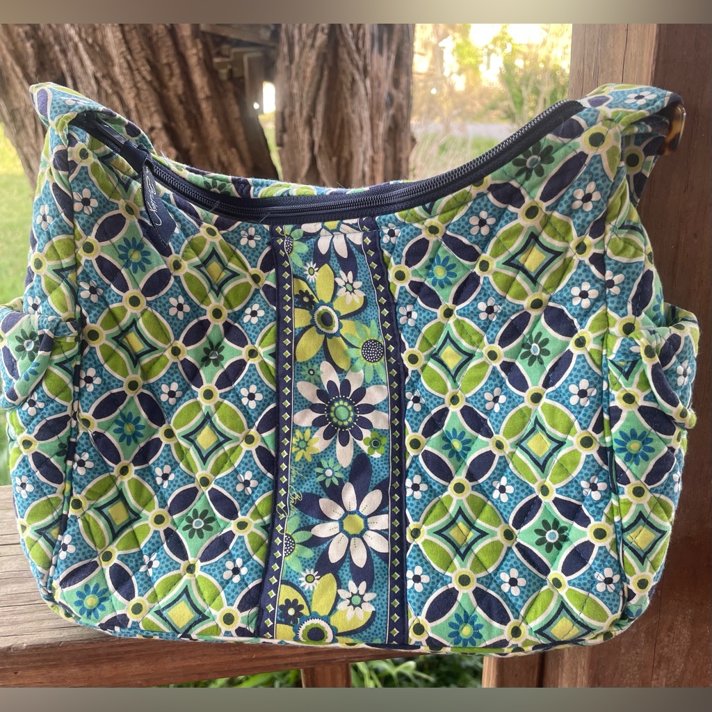 Vera Bradley Daisy Daisy Purse Retired Vera Bradley Daisy Daisy Purse Retired